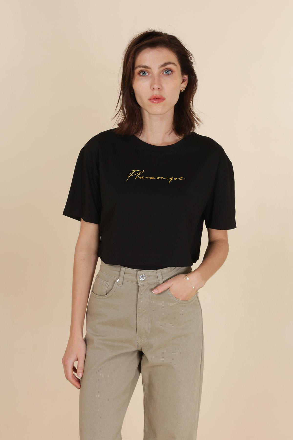 CROP-TOP Oversize Femme Signature - Noir - PHARAONIQUE